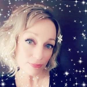 Meet your Posher, Leanne